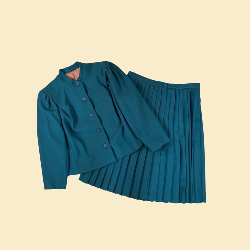1970s skirt suit by Asher III, vintage 34.5" waist emerald green two piece set
